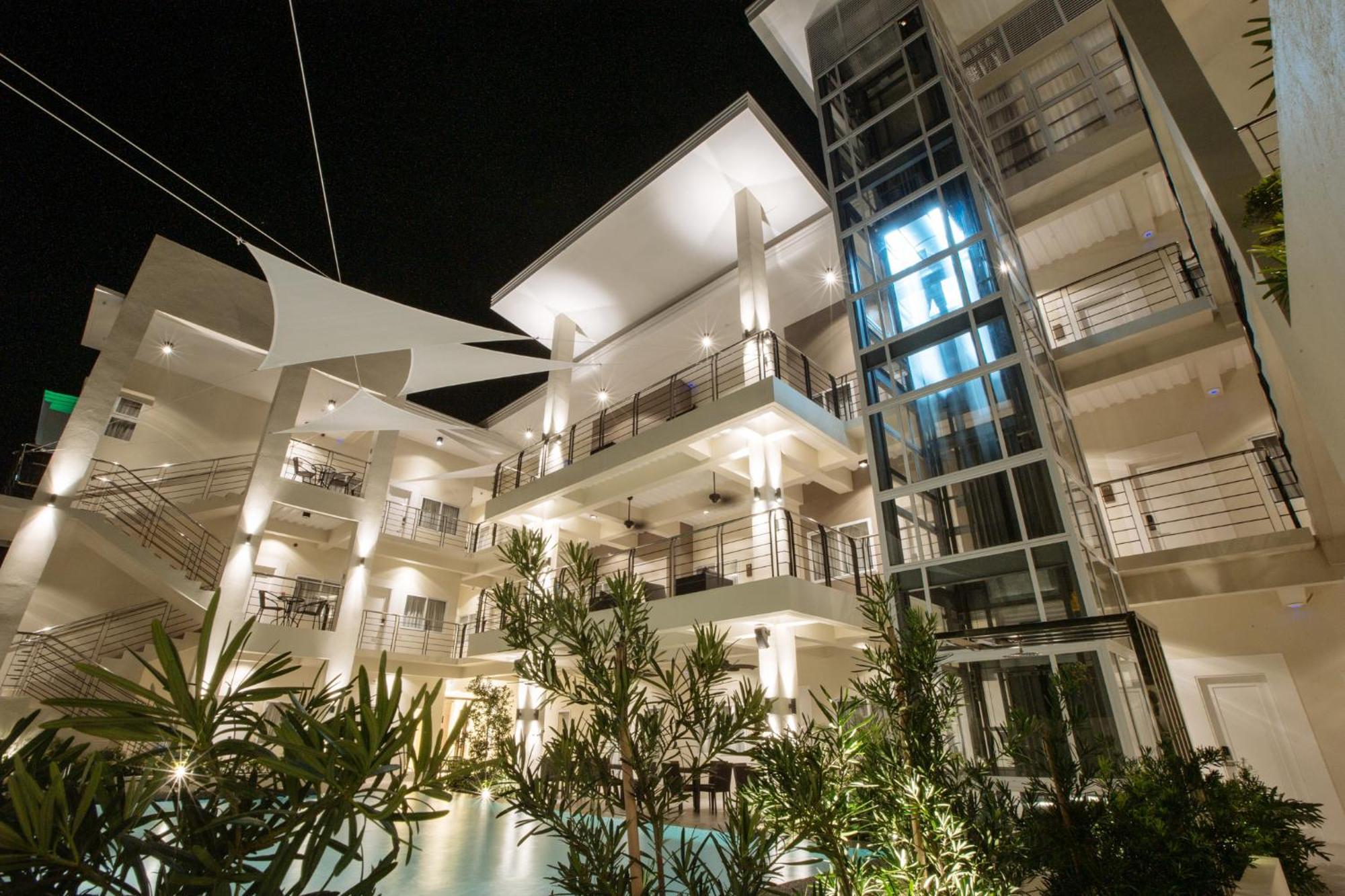 Rovira Suites Dumaguete City Экстерьер фото