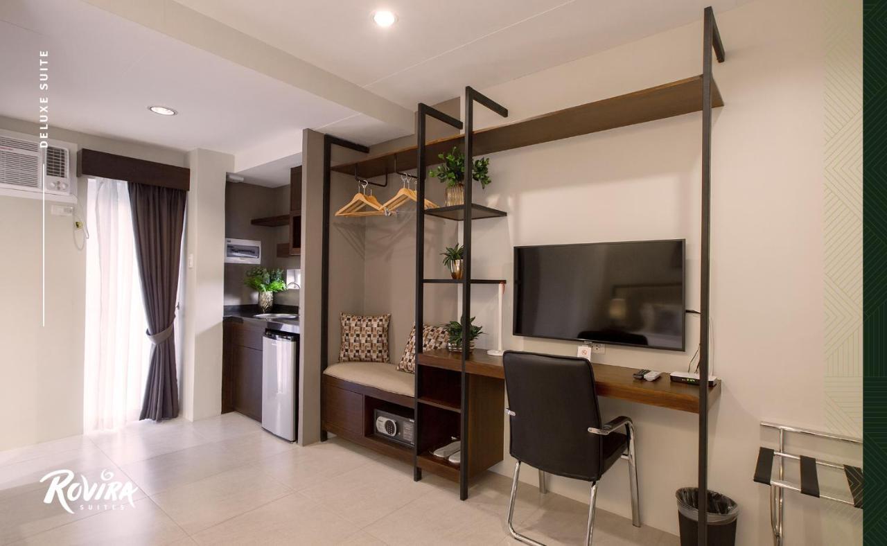 Rovira Suites Dumaguete City Экстерьер фото